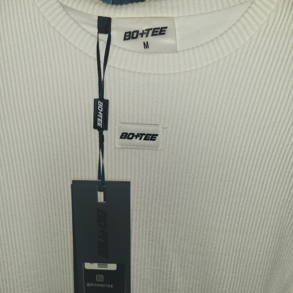 Bo+Tee sweatshirt